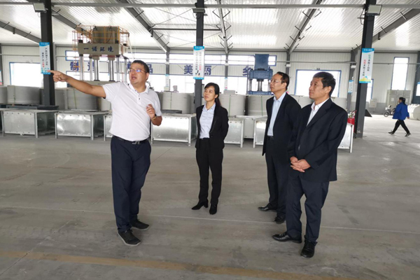 陜西航天建設(shè)集團(tuán)有限公司總經(jīng)理、黨委副書記謝明娟率隊赴遼寧一諾環(huán)保產(chǎn)業(yè)集團(tuán)開展考察調(diào)研工作